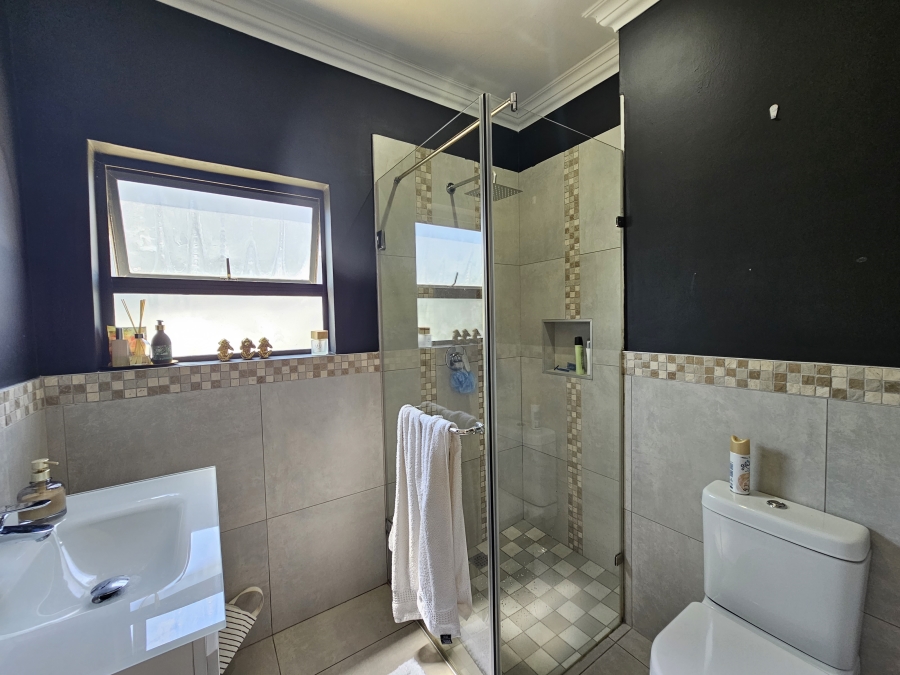 4 Bedroom Property for Sale in New Salt Rock City KwaZulu-Natal