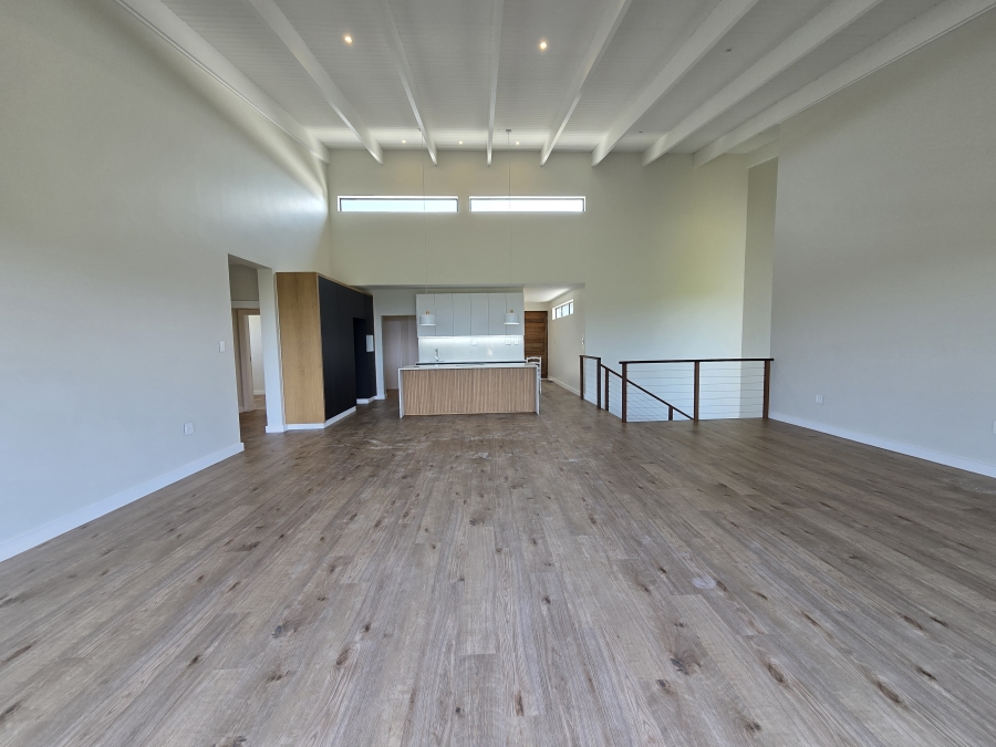 4 Bedroom Property for Sale in New Salt Rock City KwaZulu-Natal