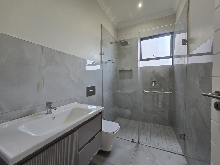 4 Bedroom Property for Sale in New Salt Rock City KwaZulu-Natal