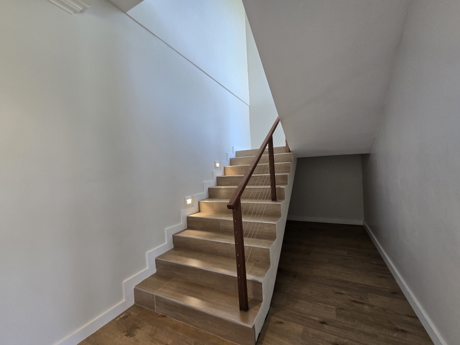 4 Bedroom Property for Sale in New Salt Rock City KwaZulu-Natal