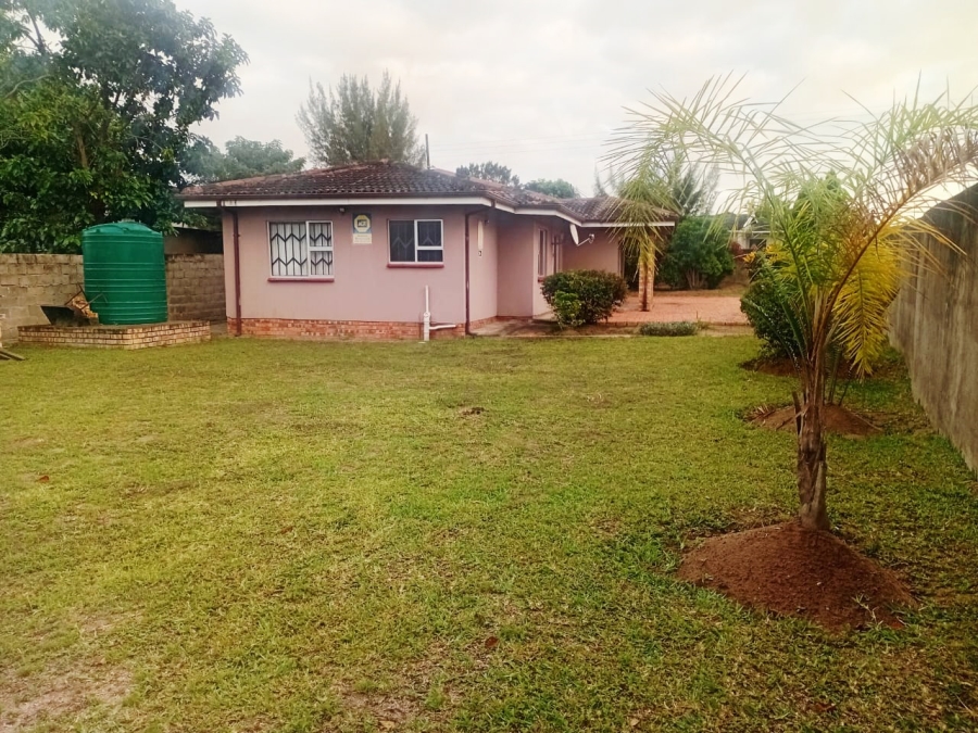 3 Bedroom Property for Sale in Honeydale KwaZulu-Natal