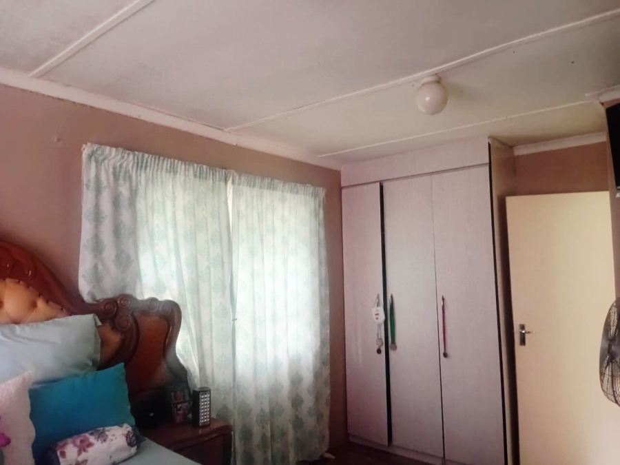 3 Bedroom Property for Sale in Honeydale KwaZulu-Natal