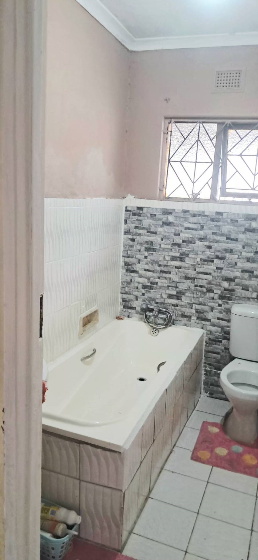 3 Bedroom Property for Sale in Brookdale KwaZulu-Natal