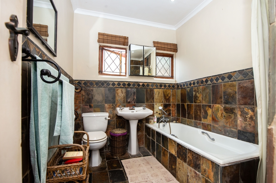 3 Bedroom Property for Sale in Chiltern Hills KwaZulu-Natal