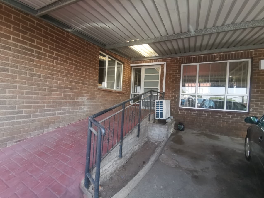 4 Bedroom Property for Sale in Escombe KwaZulu-Natal