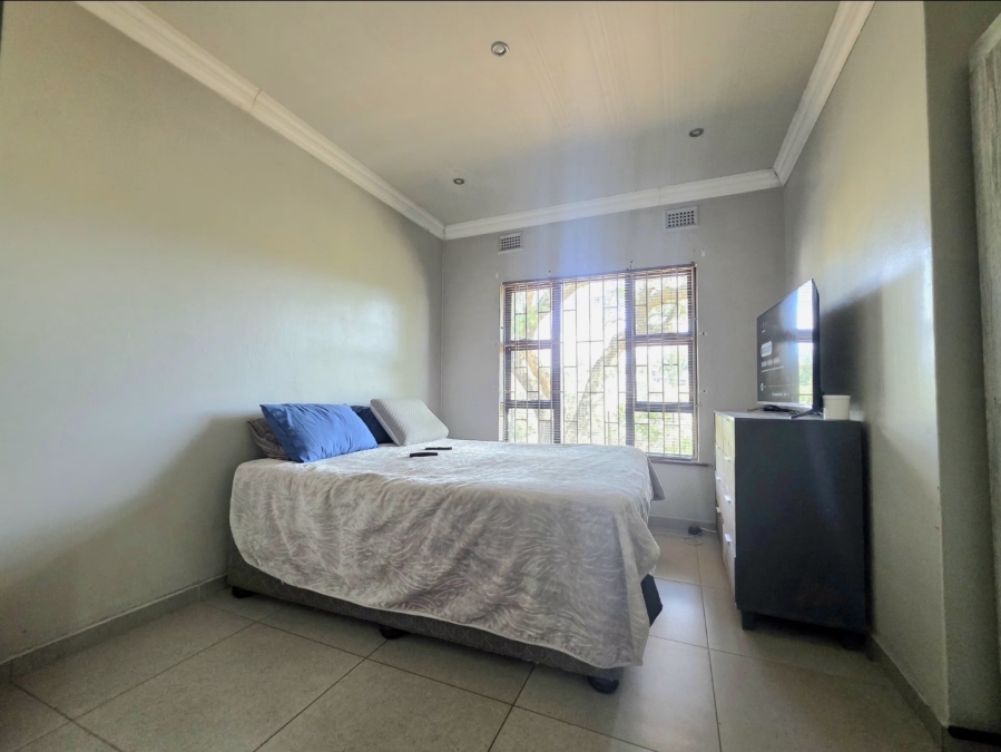 4 Bedroom Property for Sale in Amanzimtoti KwaZulu-Natal