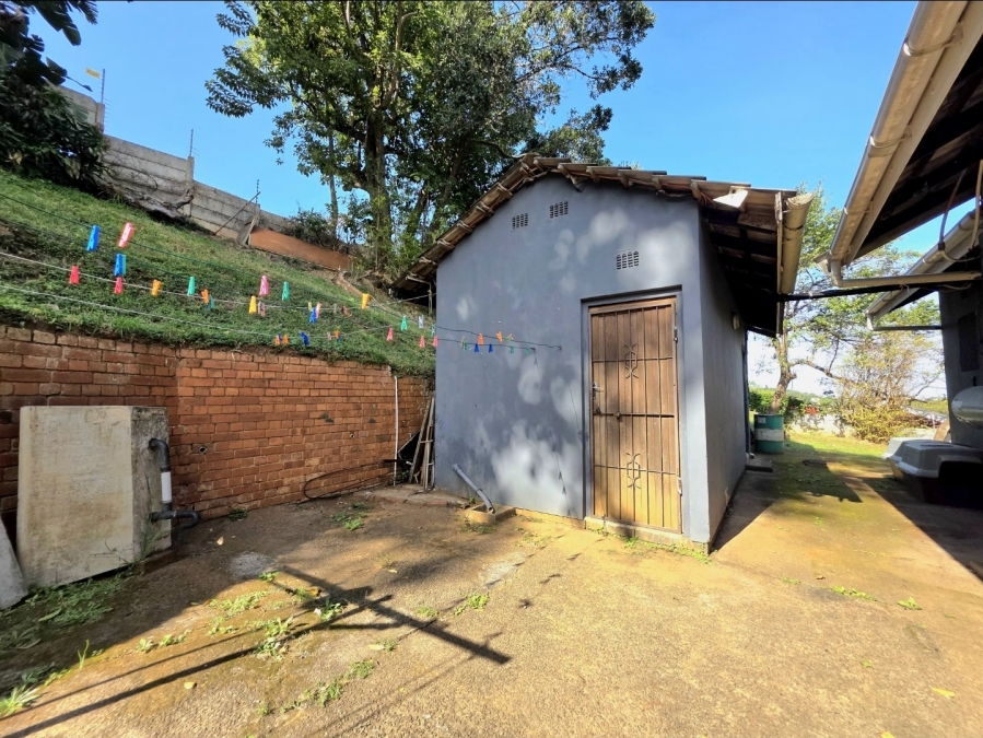 4 Bedroom Property for Sale in Amanzimtoti KwaZulu-Natal