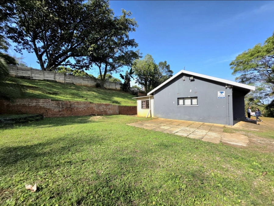 4 Bedroom Property for Sale in Amanzimtoti KwaZulu-Natal