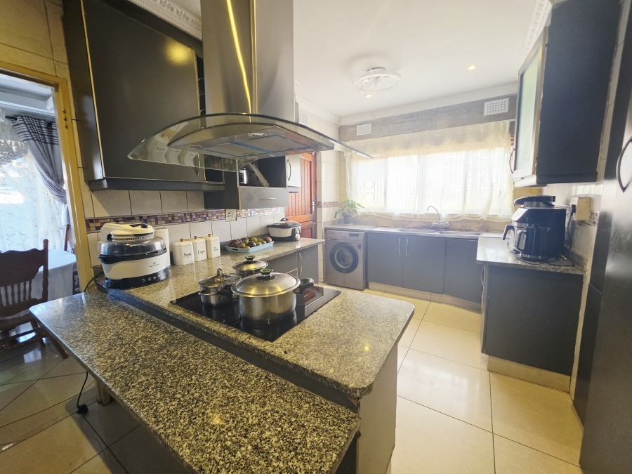4 Bedroom Property for Sale in Grantham Park KwaZulu-Natal