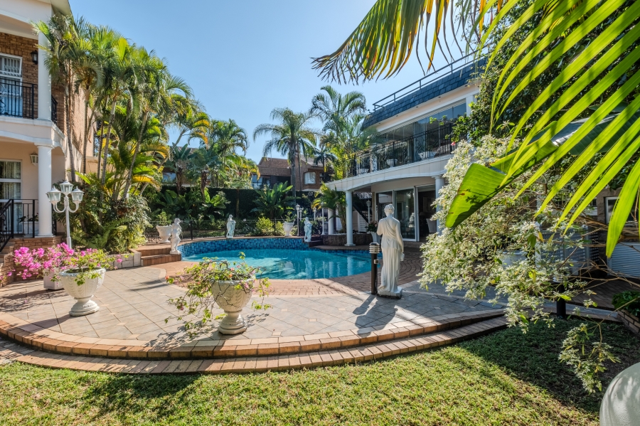 7 Bedroom Property for Sale in Umhlanga KwaZulu-Natal