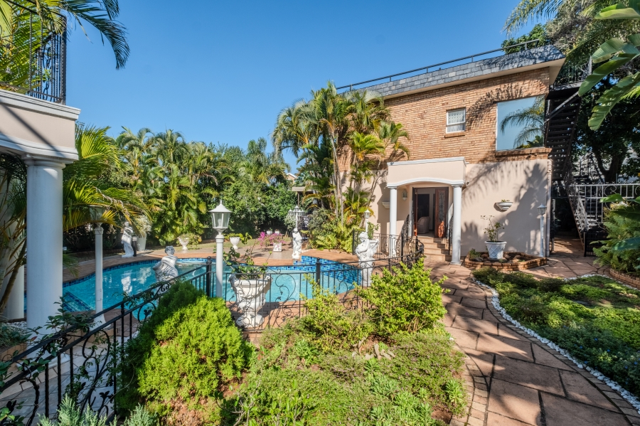 7 Bedroom Property for Sale in Umhlanga KwaZulu-Natal