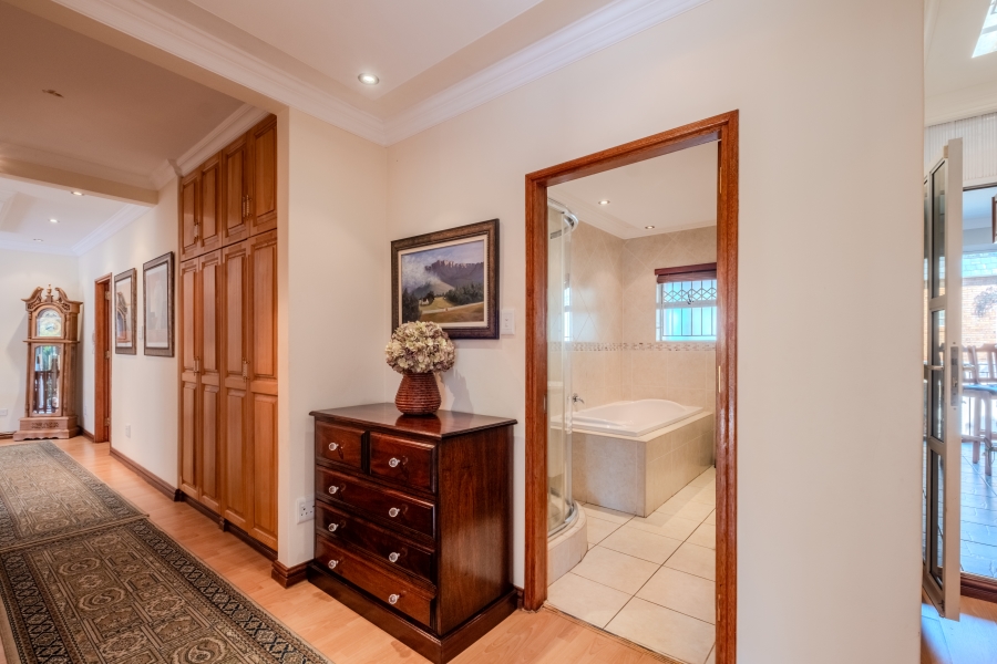 7 Bedroom Property for Sale in Umhlanga KwaZulu-Natal
