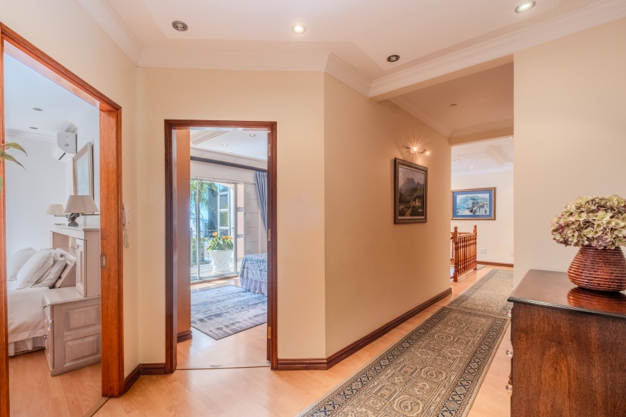 7 Bedroom Property for Sale in Umhlanga KwaZulu-Natal
