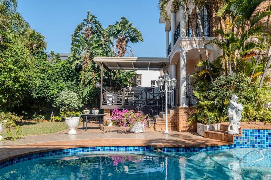 7 Bedroom Property for Sale in Umhlanga KwaZulu-Natal