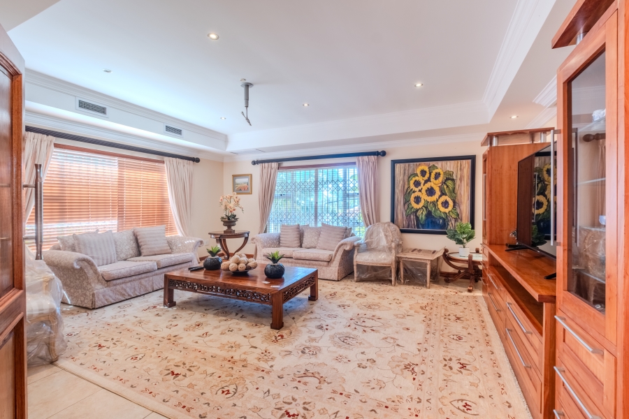 7 Bedroom Property for Sale in Umhlanga KwaZulu-Natal
