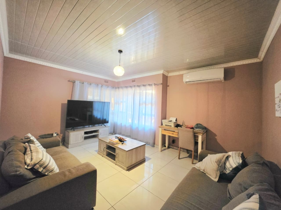 3 Bedroom Property for Sale in Noordsig KwaZulu-Natal