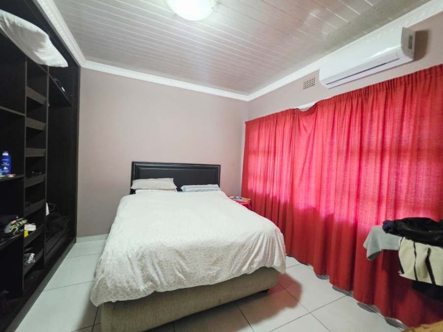 3 Bedroom Property for Sale in Noordsig KwaZulu-Natal