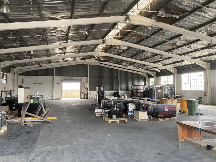 To Let Commercial Property for Rent in Westmead KwaZulu-Natal