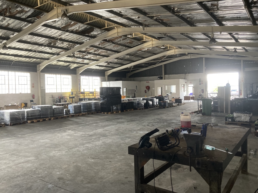 To Let Commercial Property for Rent in Westmead KwaZulu-Natal