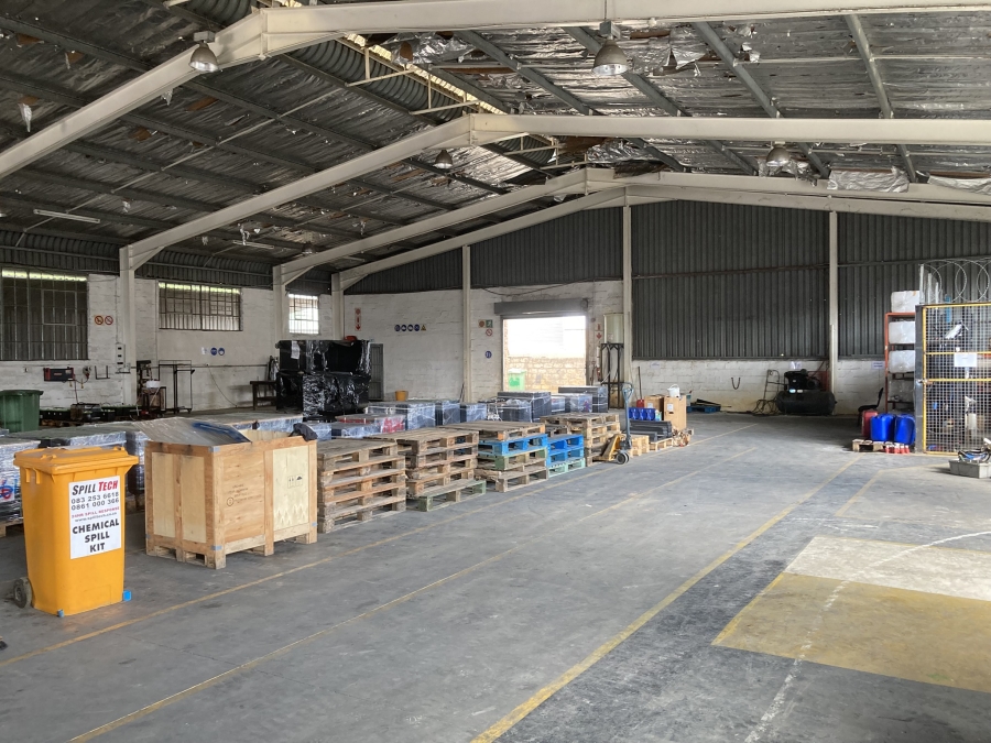 To Let Commercial Property for Rent in Westmead KwaZulu-Natal