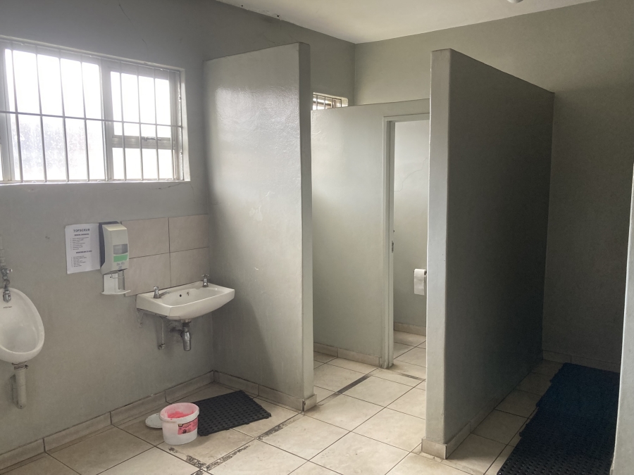 To Let Commercial Property for Rent in Westmead KwaZulu-Natal