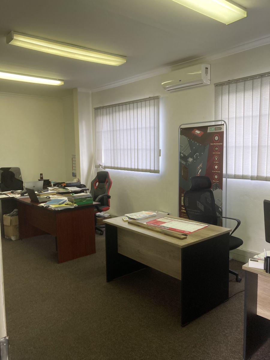 To Let Commercial Property for Rent in Westmead KwaZulu-Natal