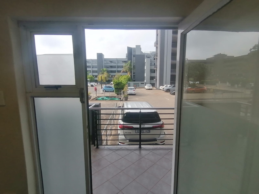 To Let Commercial Property for Rent in Umhlanga Ridge KwaZulu-Natal