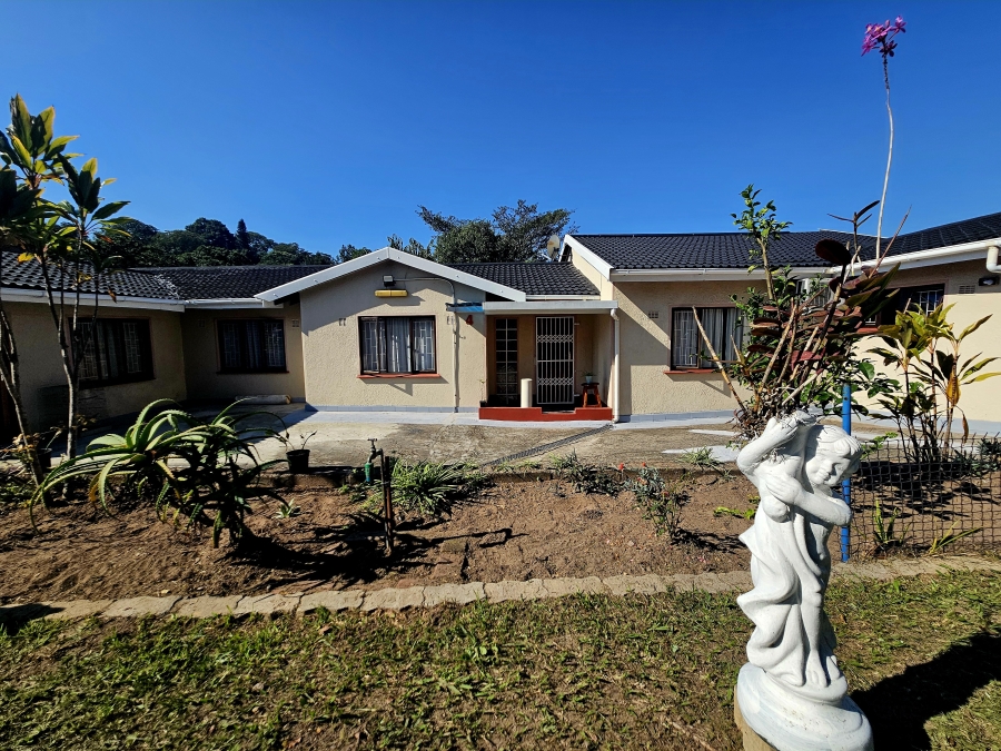 4 Bedroom Property for Sale in Pinelands KwaZulu-Natal