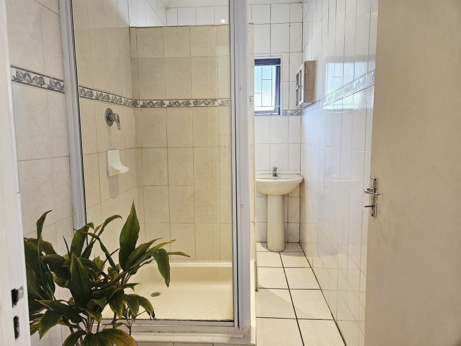 4 Bedroom Property for Sale in Pinelands KwaZulu-Natal