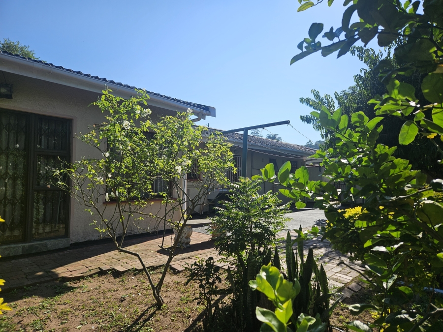 4 Bedroom Property for Sale in Pinelands KwaZulu-Natal