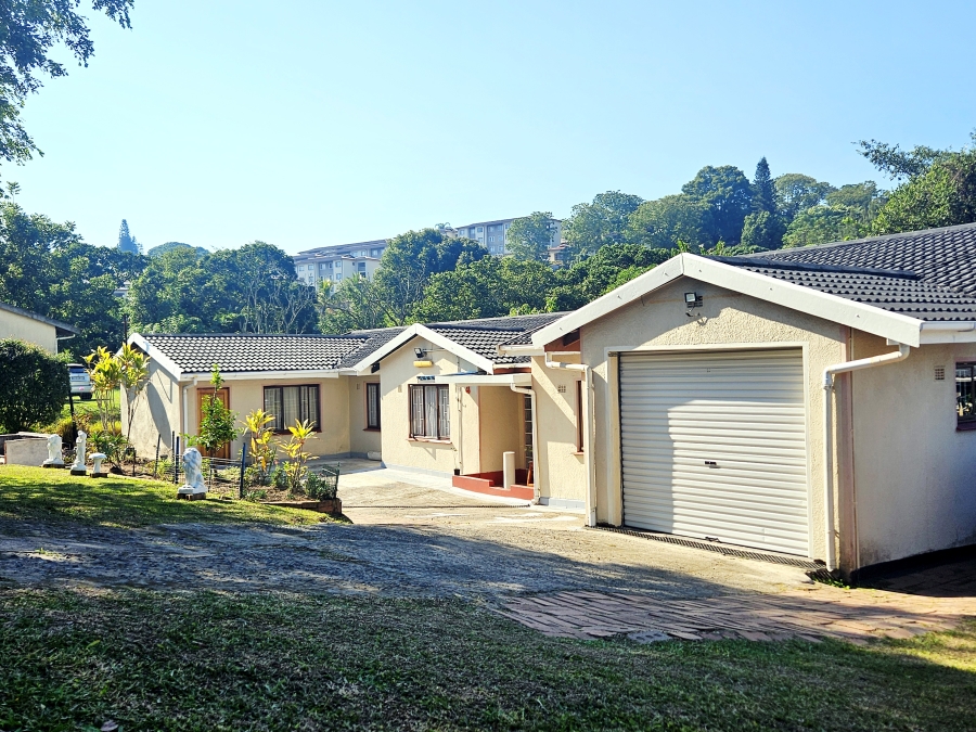 4 Bedroom Property for Sale in Pinelands KwaZulu-Natal