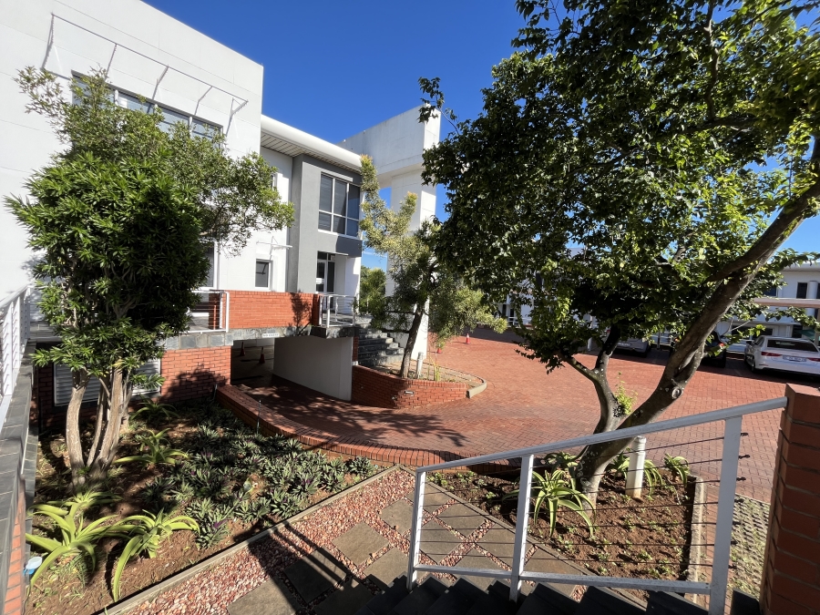 Commercial Property for Sale in Umhlanga Ridge KwaZulu-Natal