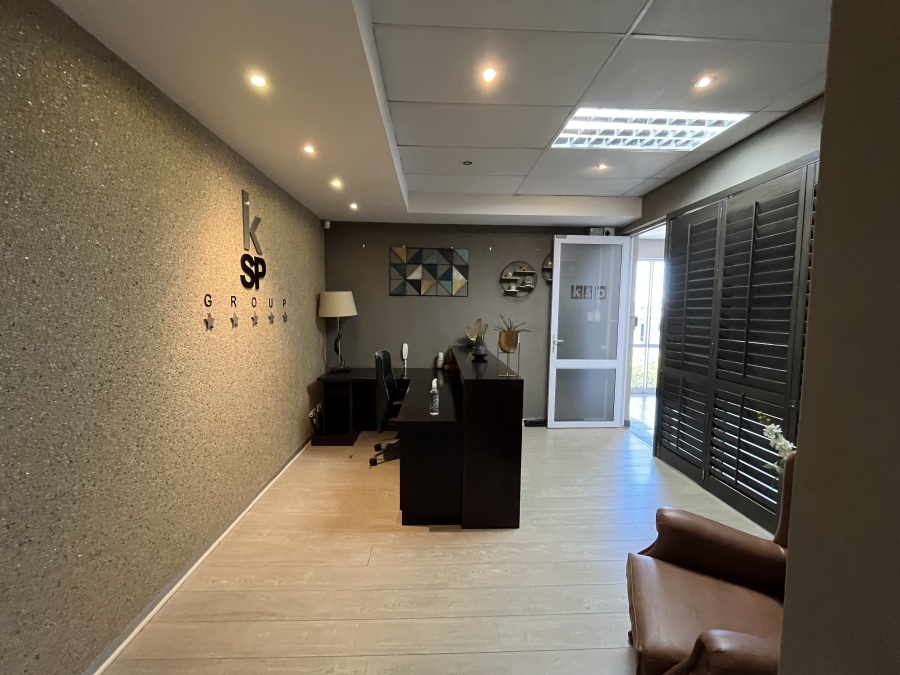 Commercial Property for Sale in Umhlanga Ridge KwaZulu-Natal