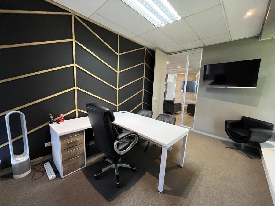Commercial Property for Sale in Umhlanga Ridge KwaZulu-Natal