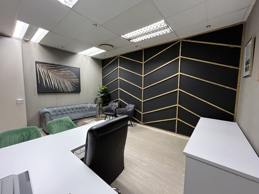 Commercial Property for Sale in Umhlanga Ridge KwaZulu-Natal