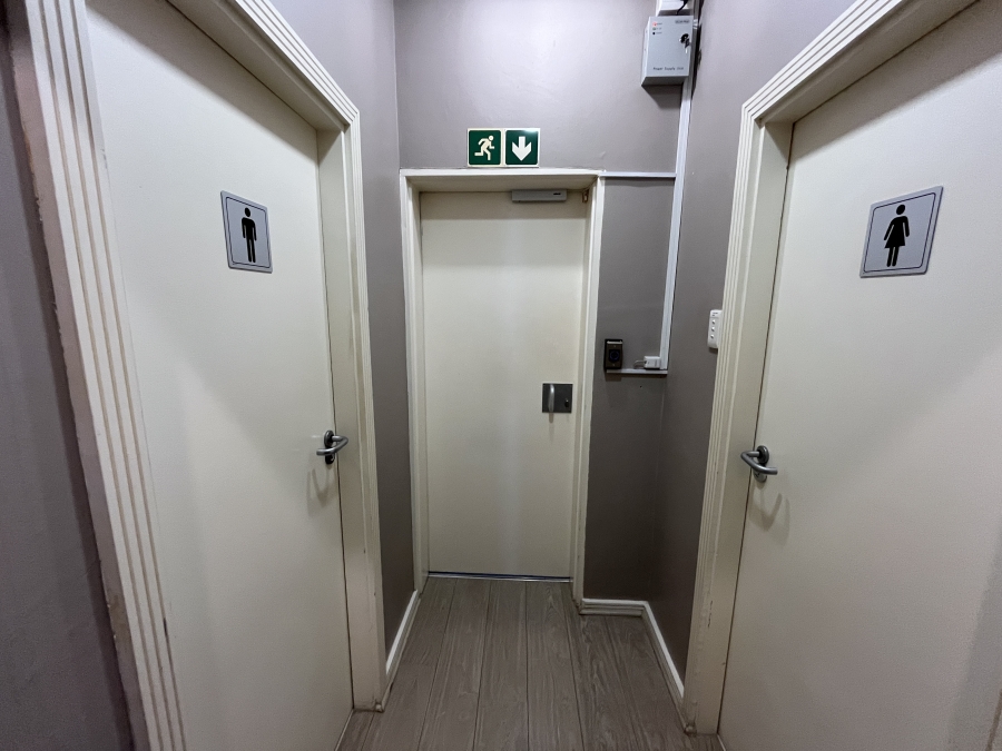 Commercial Property for Sale in Umhlanga Ridge KwaZulu-Natal