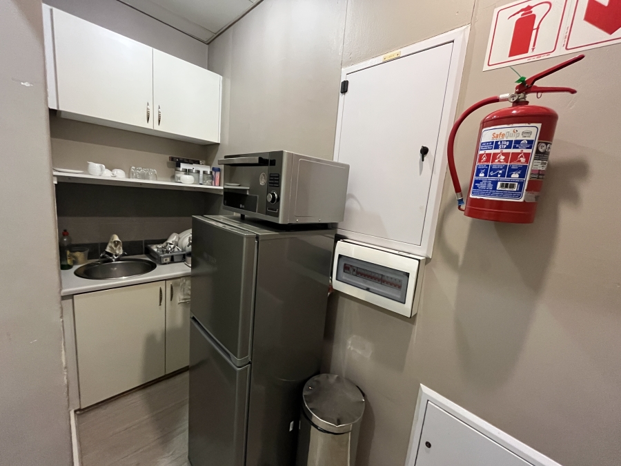 Commercial Property for Sale in Umhlanga Ridge KwaZulu-Natal