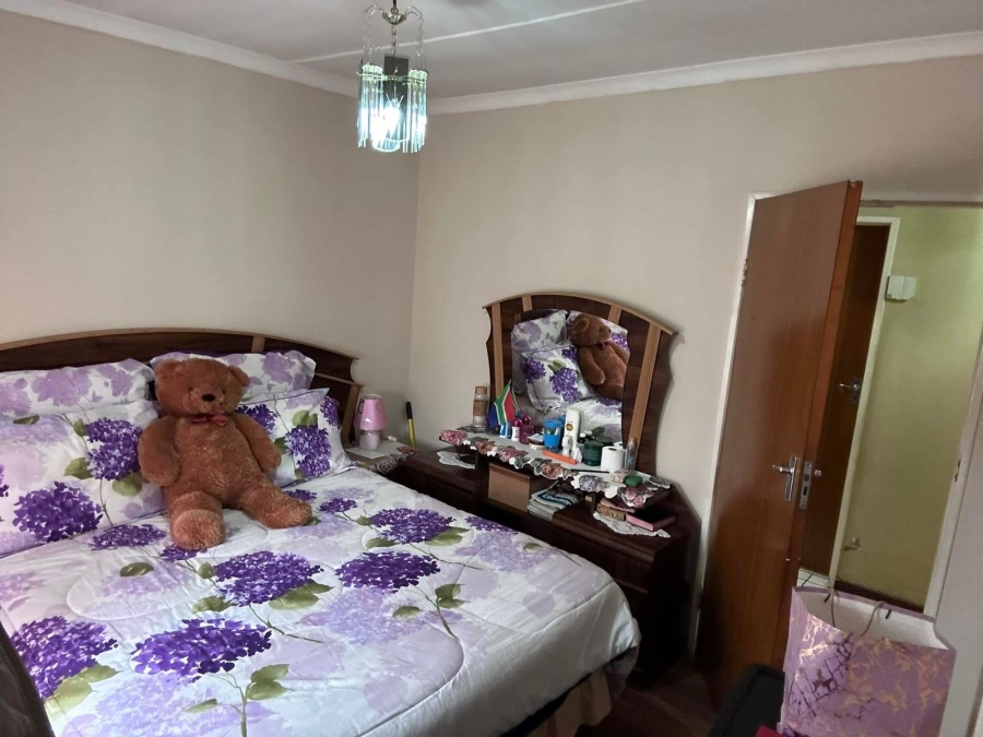 3 Bedroom Property for Sale in Glenwood KwaZulu-Natal