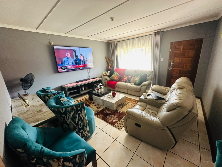 3 Bedroom Property for Sale in Glenwood KwaZulu-Natal