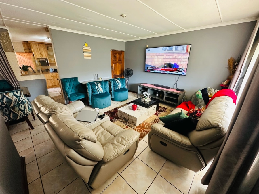 3 Bedroom Property for Sale in Glenwood KwaZulu-Natal