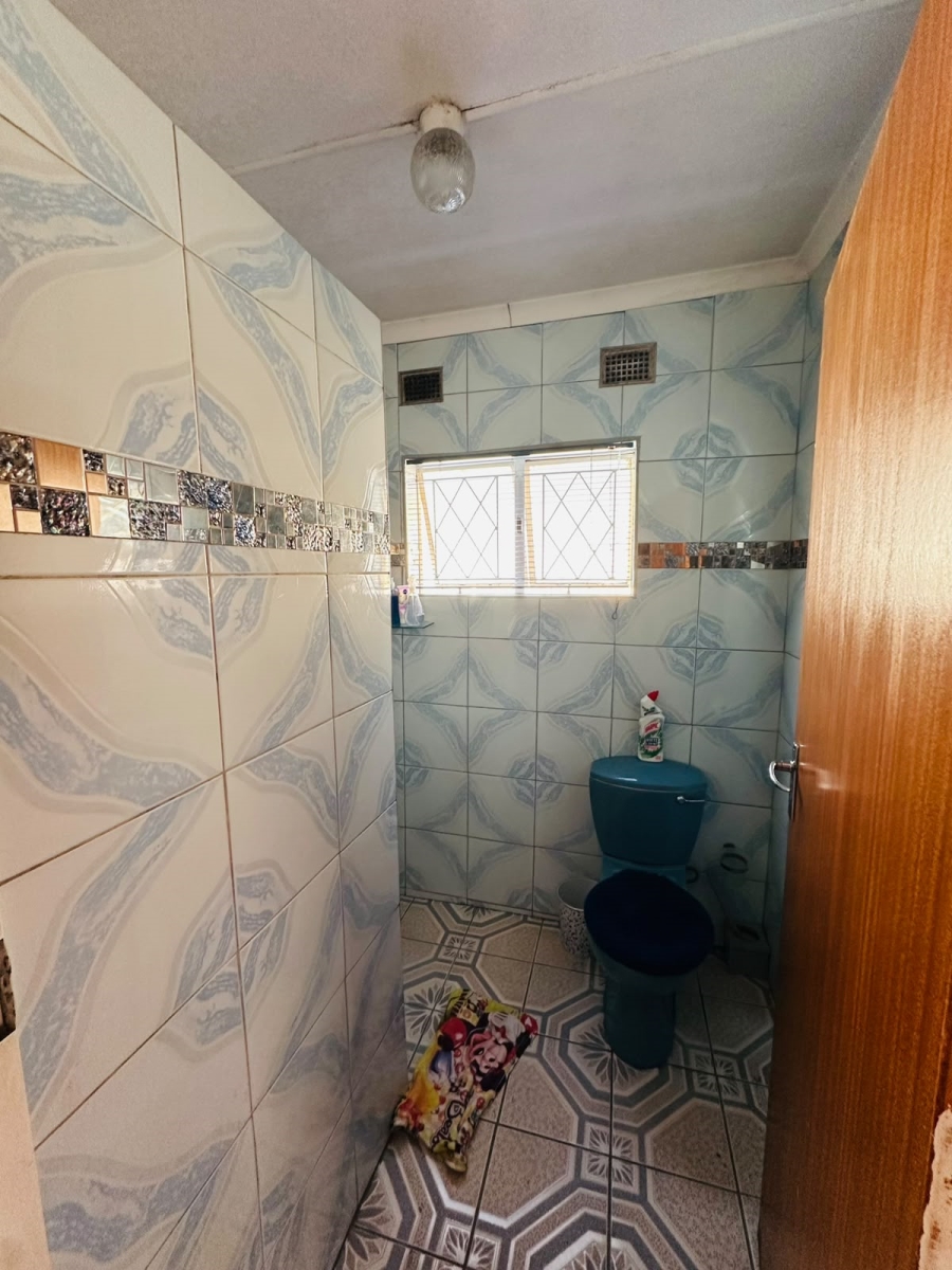 3 Bedroom Property for Sale in Glenwood KwaZulu-Natal