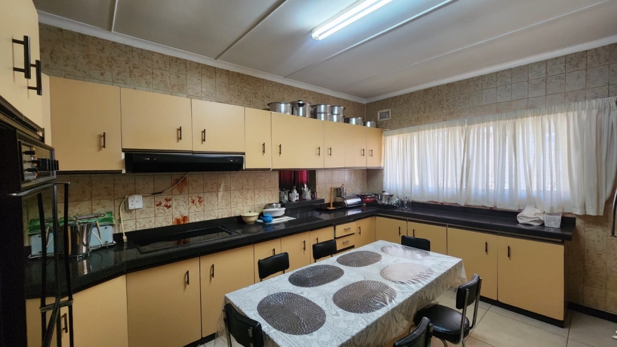 4 Bedroom Property for Sale in Raisethorpe KwaZulu-Natal