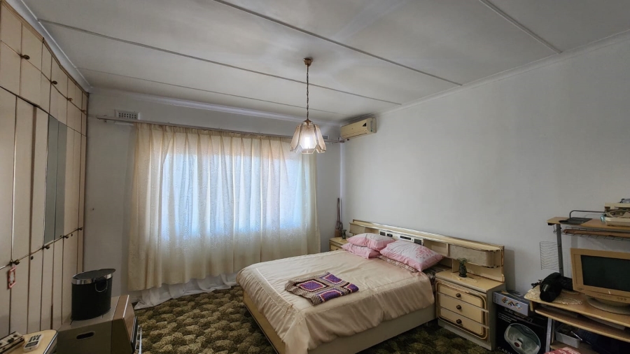 4 Bedroom Property for Sale in Raisethorpe KwaZulu-Natal