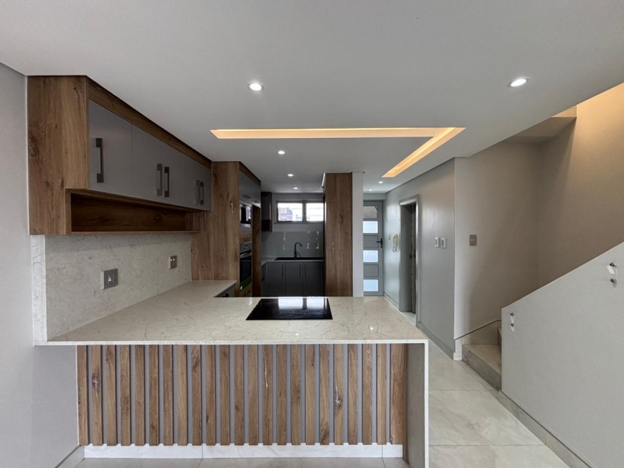 2 Bedroom Property for Sale in Durban Central KwaZulu-Natal
