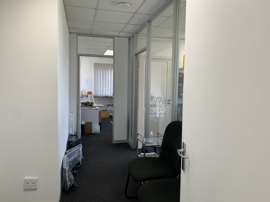To Let Commercial Property for Rent in La Lucia Ridge KwaZulu-Natal