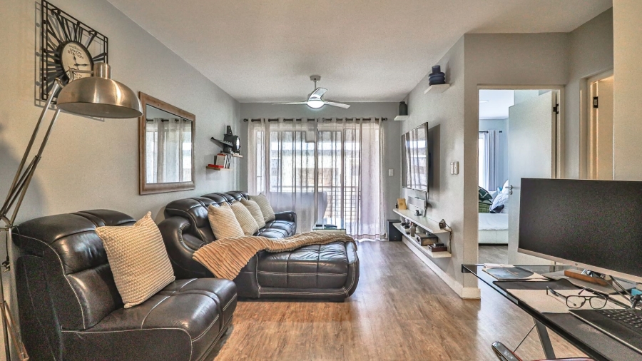 2 Bedroom Property for Sale in Umbogintwini KwaZulu-Natal