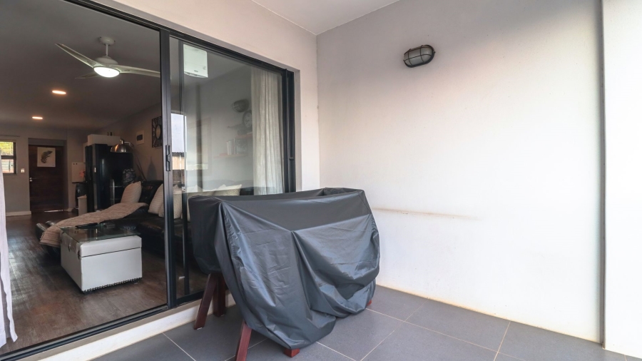 2 Bedroom Property for Sale in Umbogintwini KwaZulu-Natal