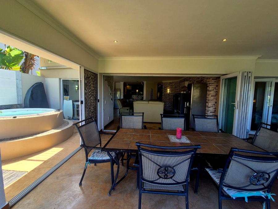 4 Bedroom Property for Sale in Salt Rock KwaZulu-Natal