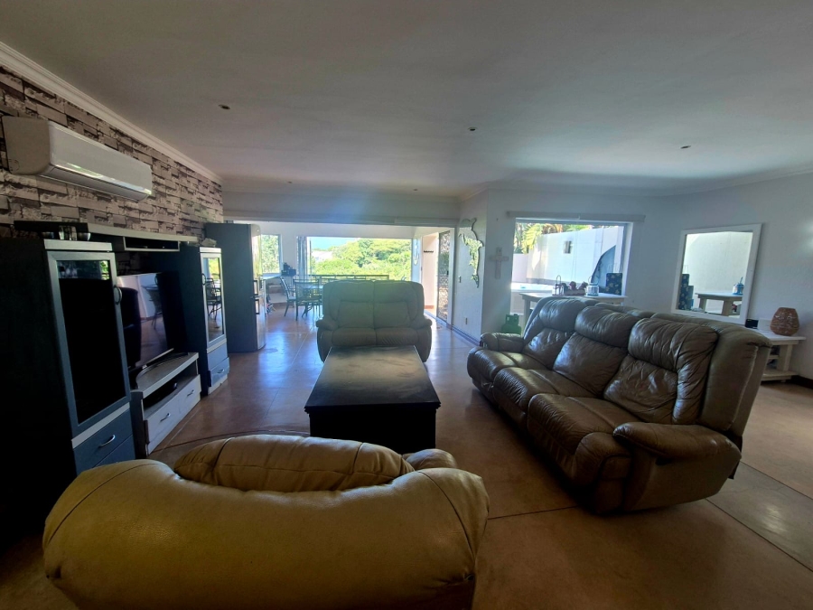 4 Bedroom Property for Sale in Salt Rock KwaZulu-Natal