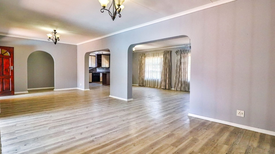4 Bedroom Property for Sale in St Winifreds KwaZulu-Natal